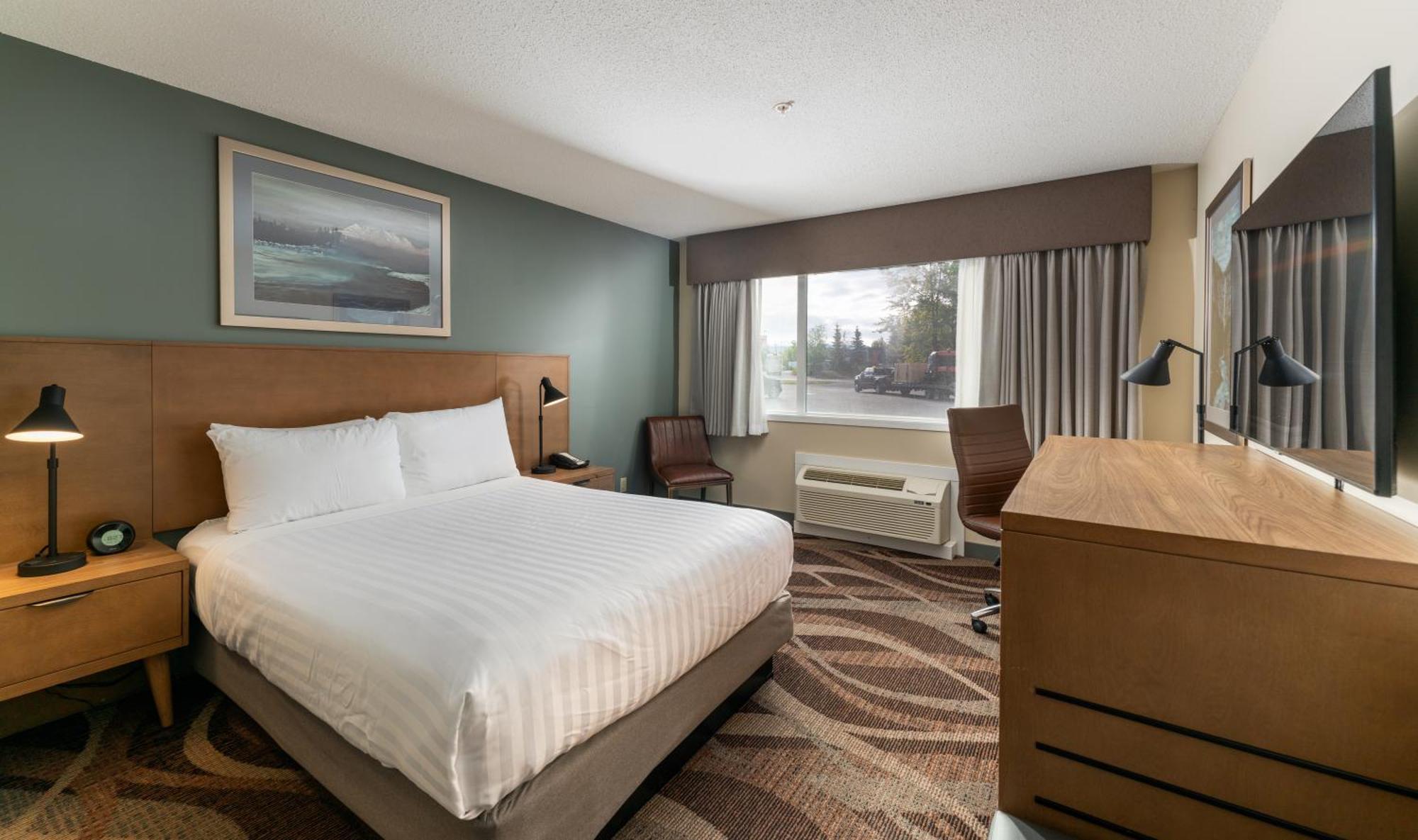 Hotel Prestige Hudson Bay & Conference Centre, Worldhotels Crafted Collection Smithers