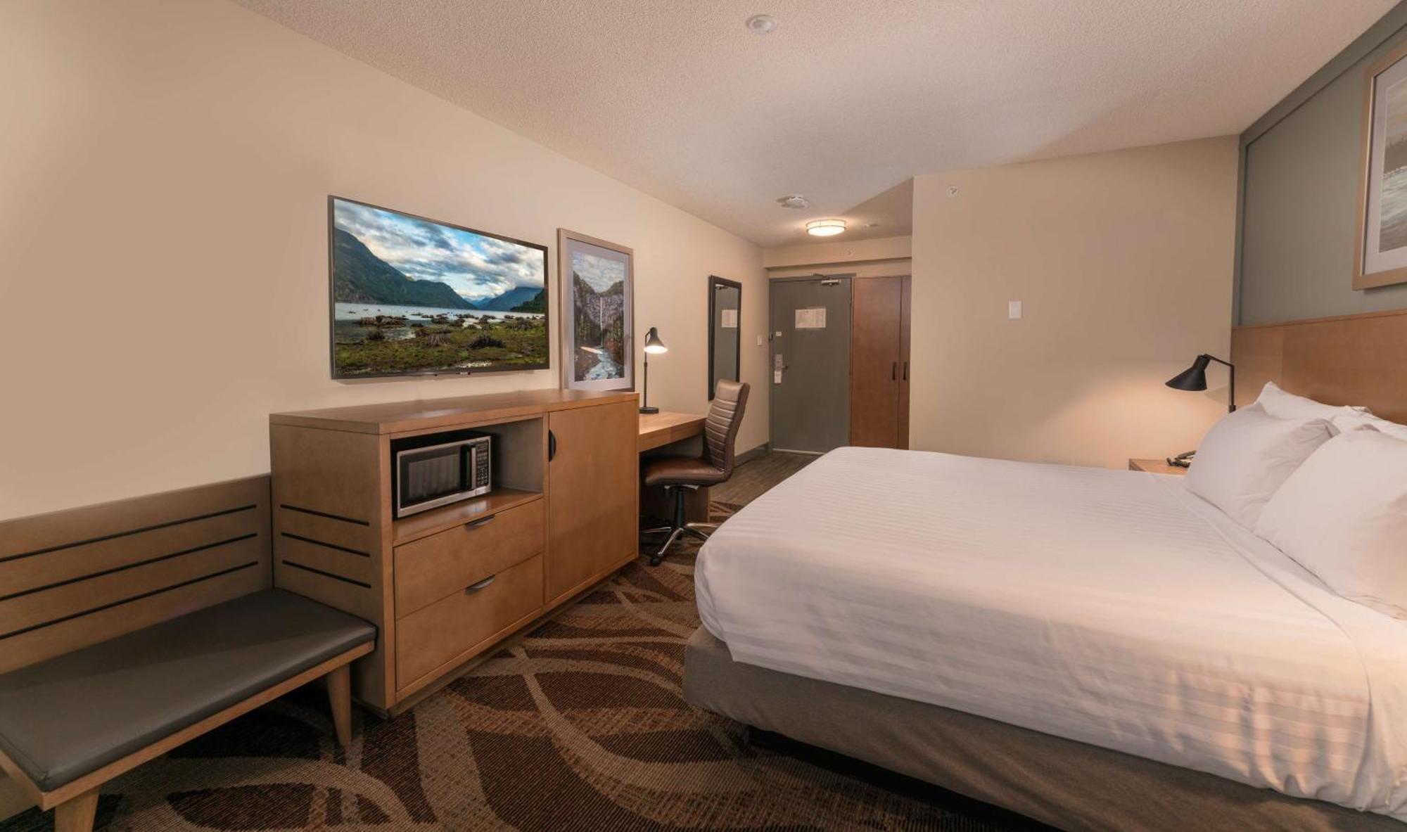 Hotel Prestige Hudson Bay & Conference Centre, Worldhotels Crafted Collection Smithers